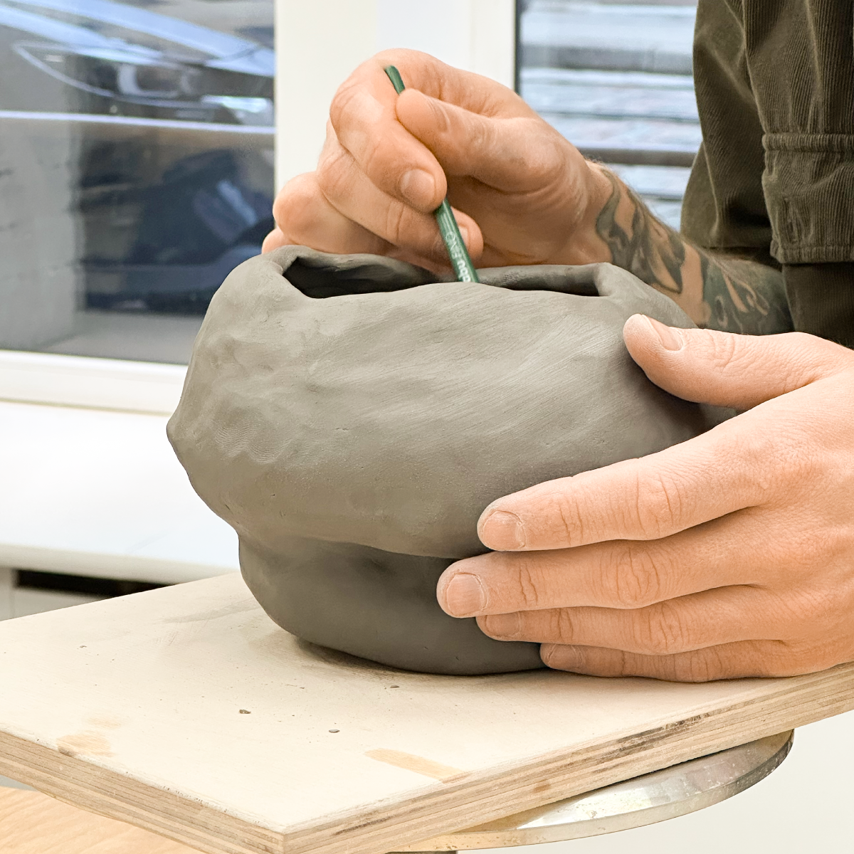 24.01. Intuitīvā veidošana – vāzes